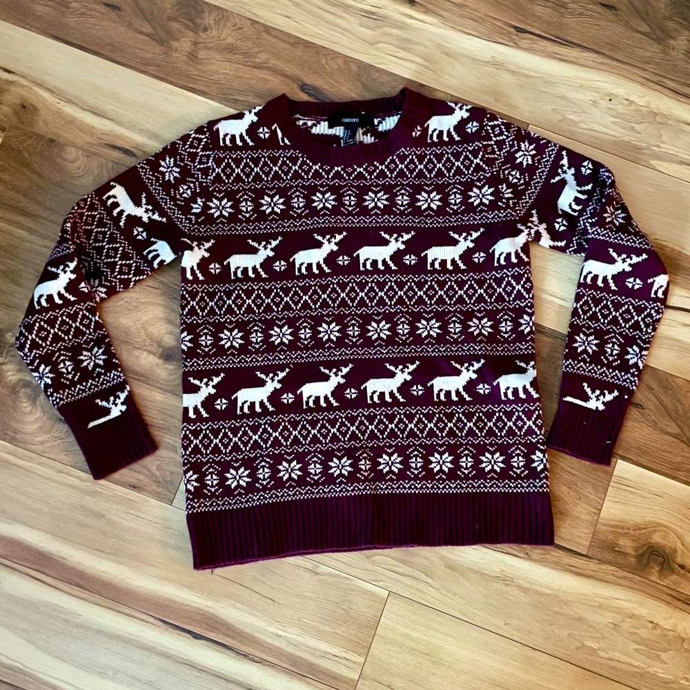 FOREVER 21 Reindeer sweater